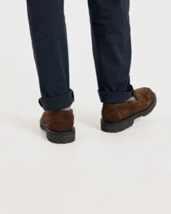 Robert Loafers Brown Suede 10 Robert Loafers Brown Suede -Gloverall AF1022brownsuedemodel3