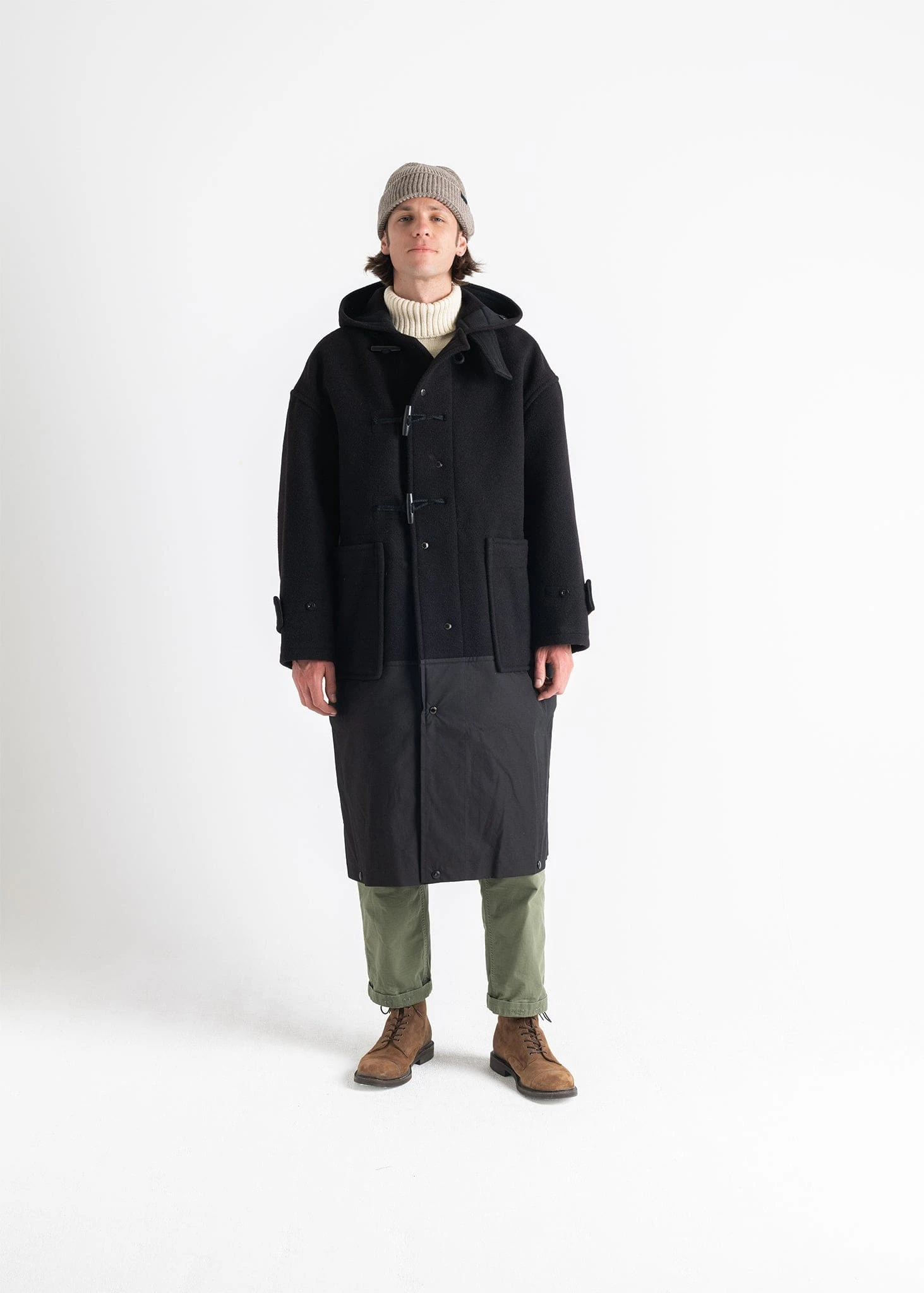 Gloverall X Engineered Garments Retractable Duffle Black 11 Gloverall X Engineered Garments Retractable Duffle Black - Image 9